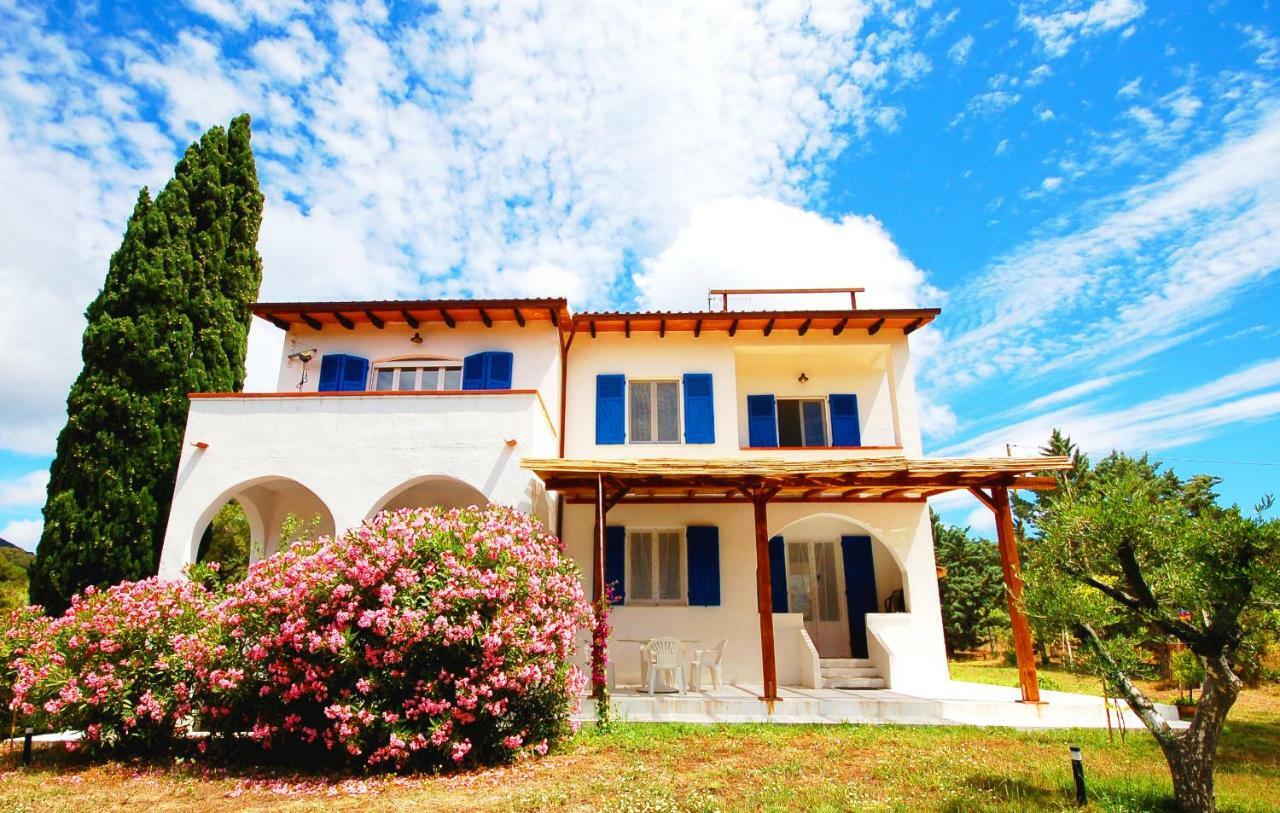 Appartement Casa Balena Bianca à Lacona Extérieur photo
